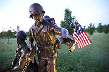 College of the Ozarks Chancellor Jerry C. Davis spurs resolution to acknowledge Vietnam Veterans